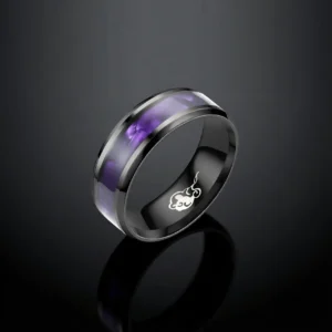 Ametra – Bague homme titane noir incrustée coquille violette 8mm