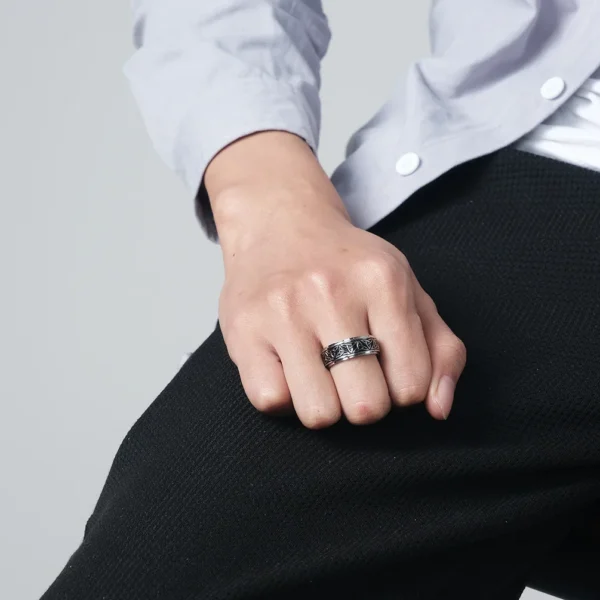 Fenrir – Bague celtique rotative anti-stress en acier inoxydable 8mm
