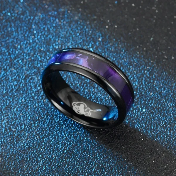Ametra – Bague homme titane noir incrustée coquille violette 8mm