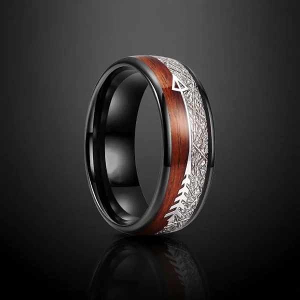 Sagitta – Bague homme bois et flèche argentée 8mm Sagitta – Bague homme bois et flèche argentée 8mm